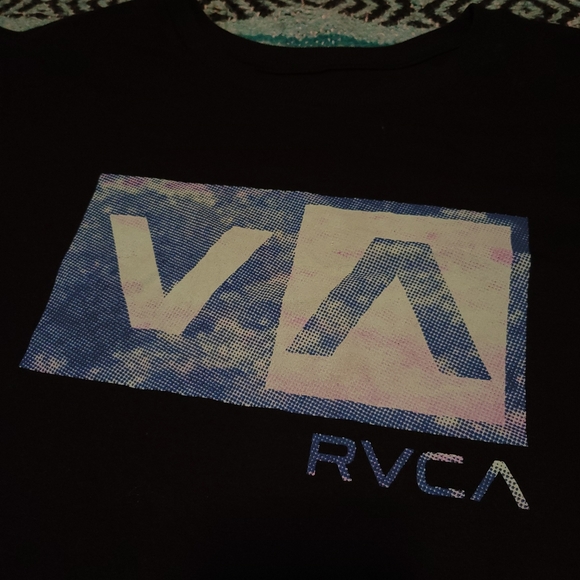 RVCA Artist Network Program screenprinted Graphic tee - Picture 3 of 5